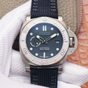 Replica Panerai Submersible PAM00984 VS Factory Mike Horn Edition watch