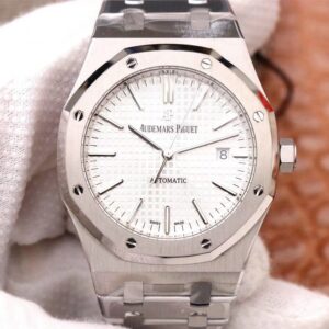 Replica Audemars Piguet Royal Oak 15400ST.OO.1220ST.02 ZF Factory White Dial watch